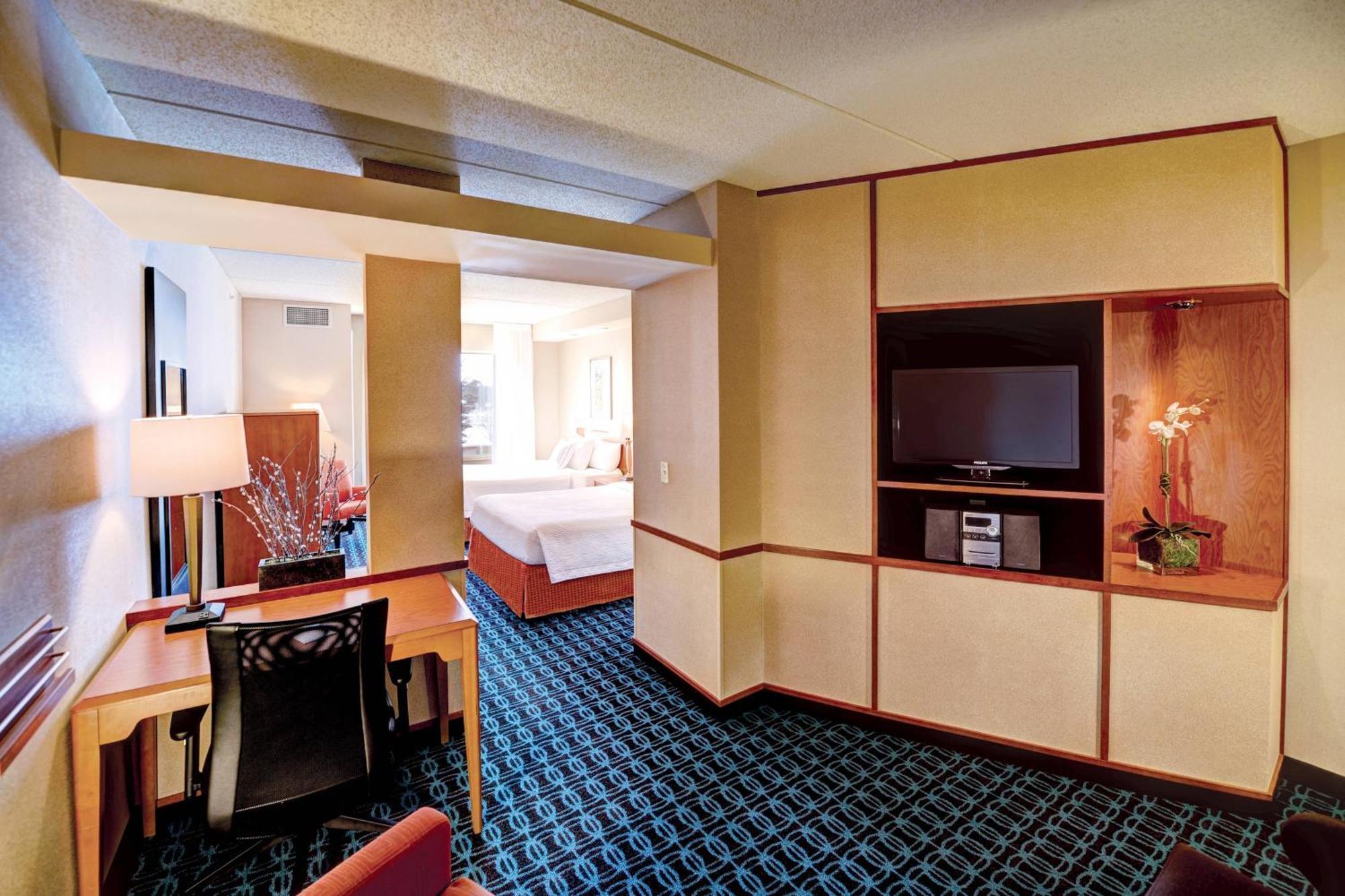 Fairfield Inn & Suites By Marriott Wausau Weston Eksteriør bilde